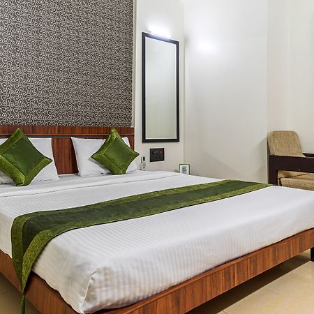 Hotel Treebo Trend Royal Kourt Aurangabad Esterno foto