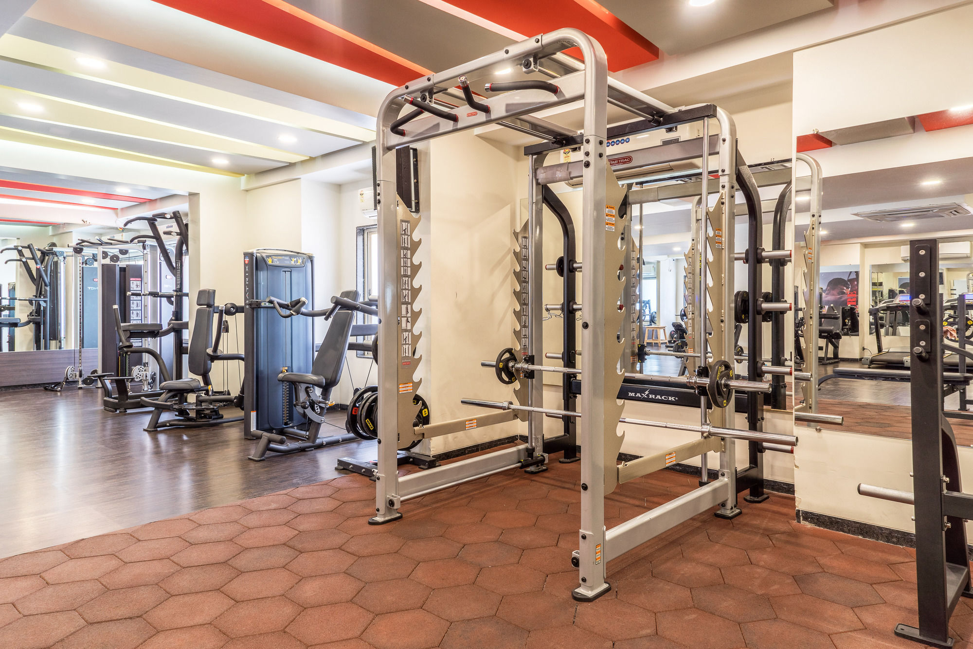 Hotel Treebo Trend Royal Kourt Aurangabad Esterno foto