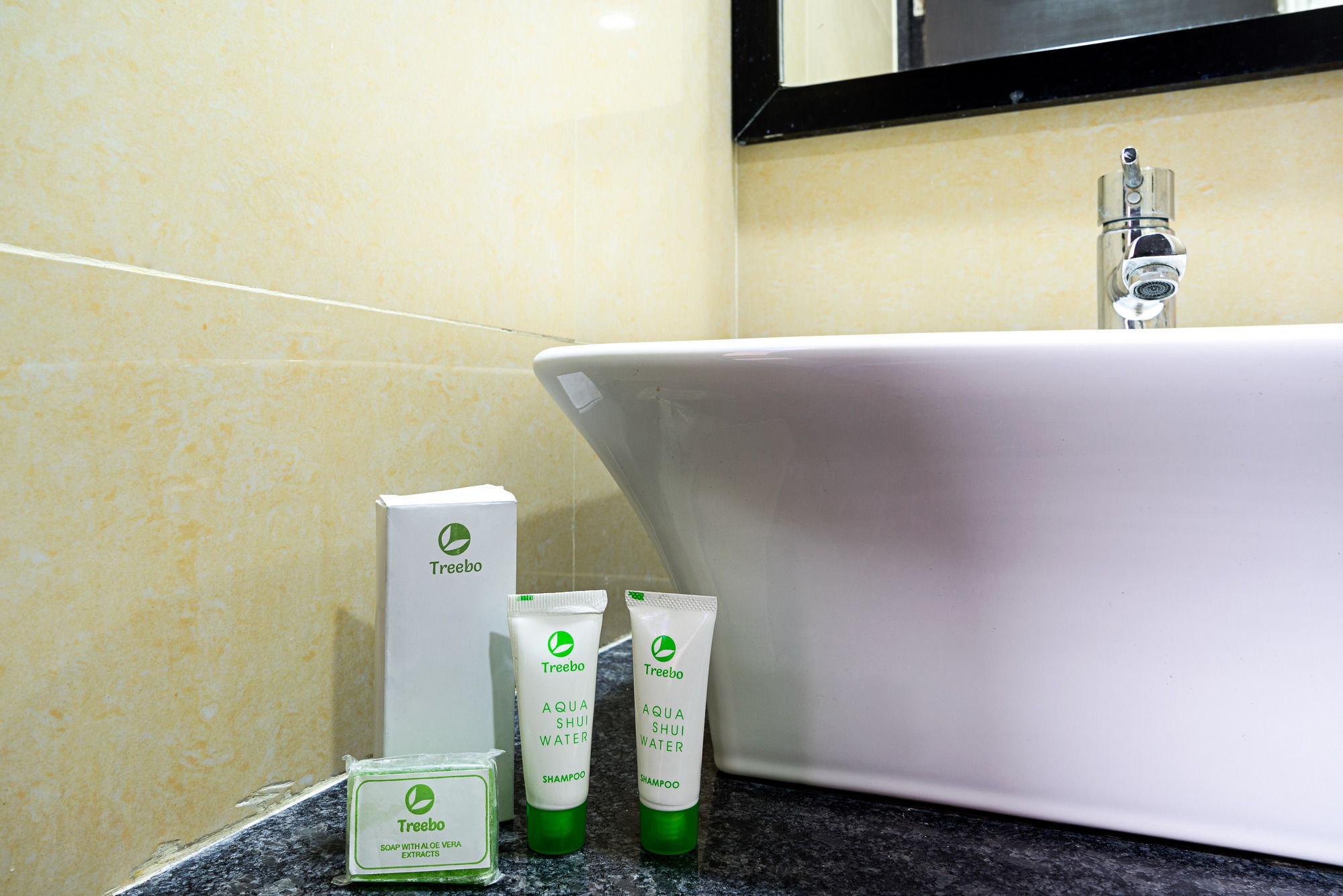 Hotel Treebo Trend Royal Kourt Aurangabad Esterno foto